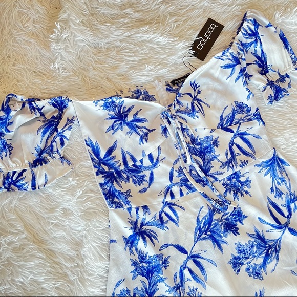 NWT Boohoo Petite Bardot White & Blue Tropical Floral Skater Mini Dress - Picture 8 of 11